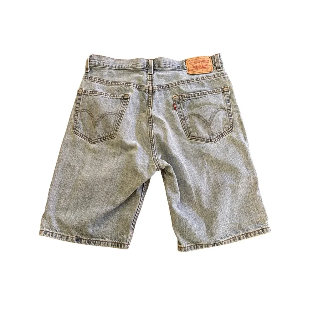 Levis 505 Regular Fit Denim Shorts Mens 33 Medium Wash Blue Cotton Jean Y2K